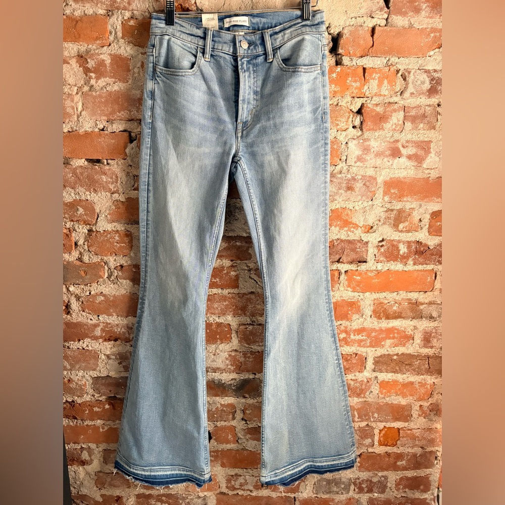 American Eagle Women’s NWT Hi-Rise Flare Jeans - Picture 3 of 5